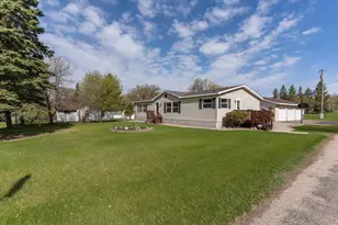 211 E Central Ave, Clitherall, MN 56524 - Photo 3
