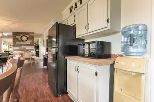 211 E Central Ave, Clitherall, MN 56524 - Photo 15