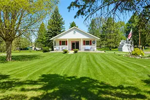 315 W Main St, Crosby, MN 56441 - Photo 1