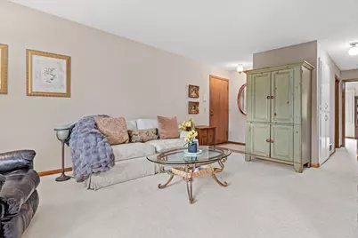 1890 Fox Ridge Drive #C, West Saint Paul, MN 55118 - Photo 9