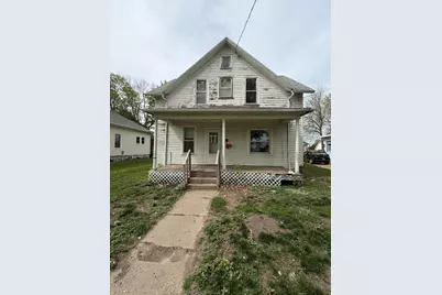 413 Budd Street, Fairmont, MN 56031 - Photo 1
