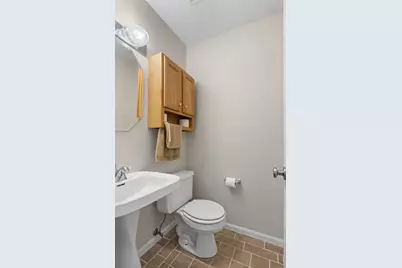 592 Mariner Way, Woodbury, MN 55129 - Photo 9