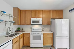 592 Mariner Way, Woodbury, MN 55129 - Photo 7