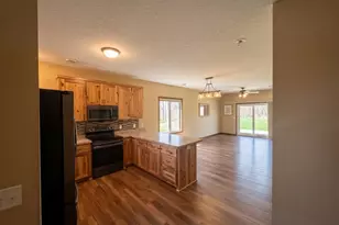 435 Maplewood Ct, Isle, MN 56342 - Photo 5