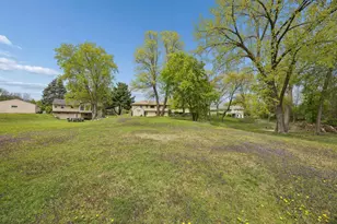 8108 Mt Curve Blvd, Brooklyn Park, MN 55445 - Photo 25