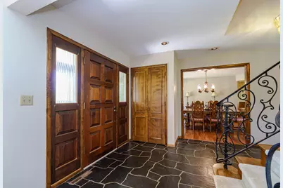 3052 Cherrywood Court, Eagan, MN 55121 - Photo 5