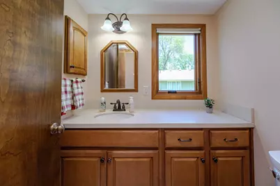 3052 Cherrywood Court, Eagan, MN 55121 - Photo 9