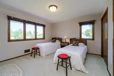 3052 Cherrywood Court, Eagan, MN 55121 - Photo 17