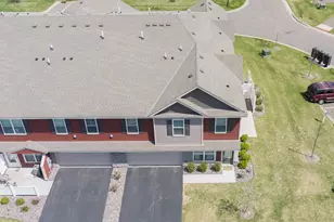 7220 Elmo Ct, Hugo, MN 55038 - Photo 9