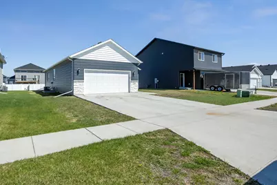 7442 20 Street S, Fargo, ND 58104 - Photo 39