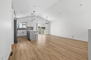 7442 20th St S, Fargo, ND 58104 - Photo 5
