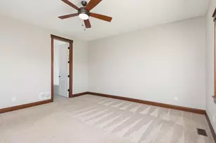 19200 County Rd 40, Belle Plaine, MN 56011 - Photo 23