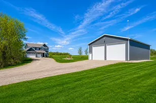 19200 County Rd 40, Belle Plaine, MN 56011 - Photo 3