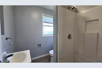 104 5th Avenue S, Wahpeton,  58075 - Photo 19