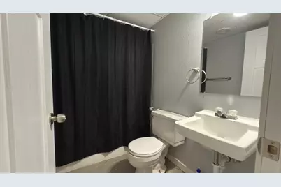 104 5th Avenue S, Wahpeton,  58075 - Photo 11