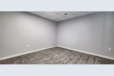 104 5th Avenue S, Wahpeton,  58075 - Photo 13