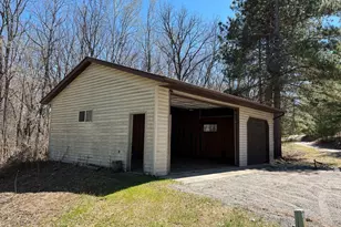 33600 Leisure Dr, Cushing, MN 56443 - Photo 23