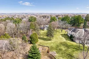 18Xx Hunter Ln, Mendota Heights, MN 55118 - Photo 9