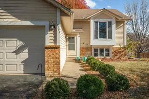 9544 Niagara Ln N, Maple Grove, MN 55369 - Photo 3