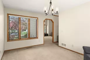 11525 Pondview Ct, Champlin, MN 55316 - Photo 7