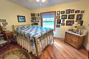 324 W 7th St, Litchfield, MN 55355 - Photo 17
