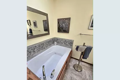 324 W 7th Street, Litchfield, MN 55355 - Photo 15
