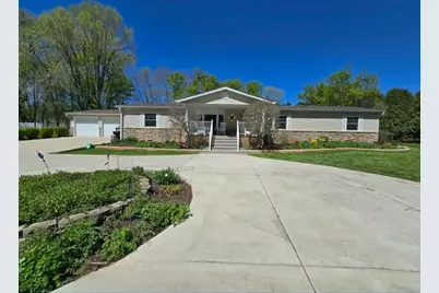 324 W 7th Street, Litchfield, MN 55355 - Photo 1