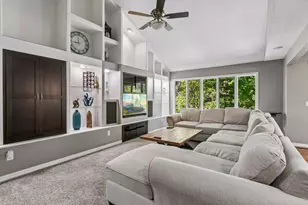7442 Cahill Rd, Edina, MN 55439 - Photo 5