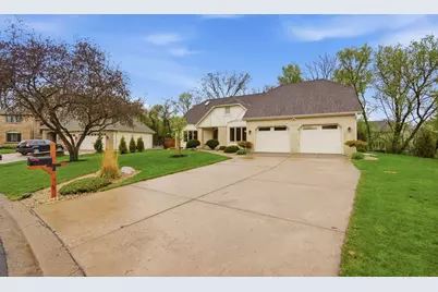 13220 38th Avenue N, Plymouth, MN 55441 - Photo 3