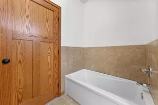 682 Bibeau Ct, Vadnais Heights, MN 55127 - Photo 21