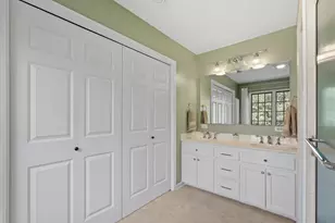 15005 Ironwood Ct, Eden Prairie, MN 55346 - Photo 25