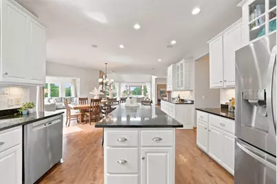 21420 Crimson Court, Lakeville, MN 55044 - Photo 29