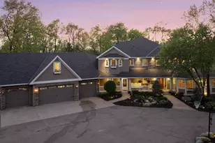 21420 Crimson Ct, Lakeville, MN 55044 - Photo 11