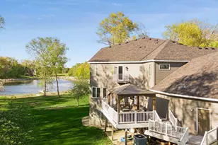 21420 Crimson Ct, Lakeville, MN 55044 - Photo 19