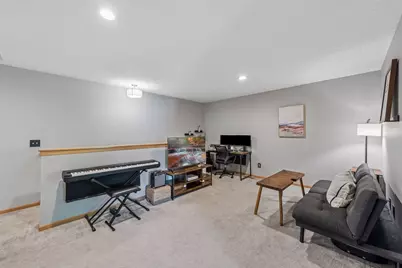 849 Braunworth Court, Chaska, MN 55318 - Photo 17