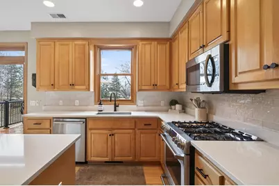 7319 Fawn Hill Road, Chanhassen, MN 55317 - Photo 21