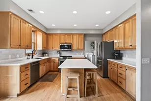 7319 Fawn Hill Rd, Chanhassen, MN 55317 - Photo 17