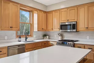7319 Fawn Hill Rd, Chanhassen, MN 55317 - Photo 19