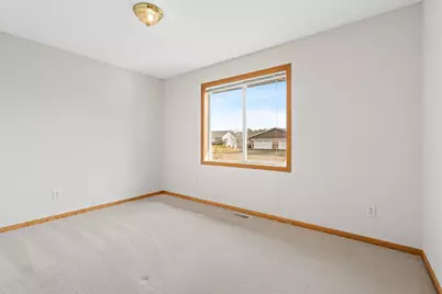 905 W Ridge Court, New Richmond, WI 54017 - Photo 17
