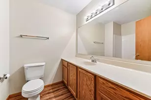 1014 Heldt St, Chaska, MN 55318 - Photo 33