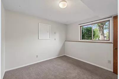 3054 Wilder Street N, Roseville, MN 55113 - Photo 33
