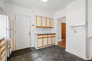 1227 Thomas Ave, Saint Paul, MN 55104 - Photo 15