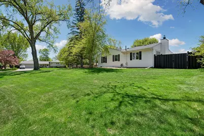 8910 23rd Avenue N, Golden Valley, MN 55427 - Photo 37
