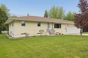 5840 Rolling Ridge Rd, Saint Cloud, MN 56303 - Photo 1