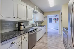 1782 Onacrest Curve, Maplewood, MN 55117 - Photo 19