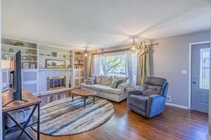 1782 Onacrest Curve, Maplewood, MN 55117 - Photo 5