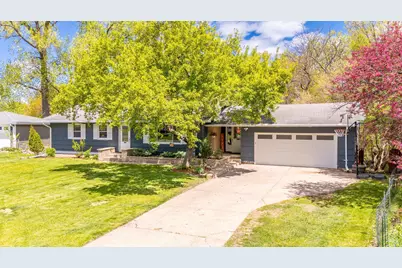 1782 Onacrest Curve, Maplewood, MN 55117 - Photo 3