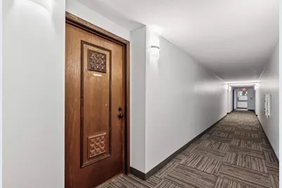 2011 E 122nd Street #D5, Burnsville, MN 55337 - Photo 17