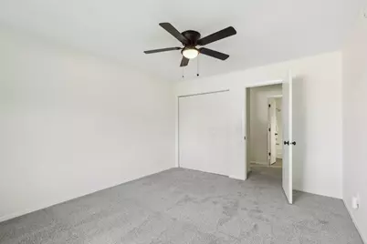 2011 E 122nd Street #D5, Burnsville, MN 55337 - Photo 13