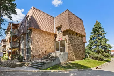 2011 E 122nd Street #D5, Burnsville, MN 55337 - Photo 35